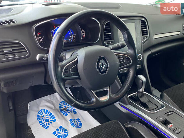 Білий Рено Меган, об'ємом двигуна 1.46 л та пробігом 91 тис. км за 16750 $, фото 5 на Automoto.ua