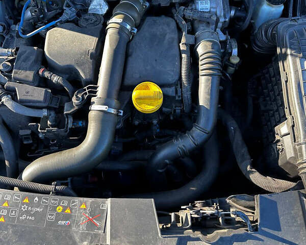 Білий Рено Меган, об'ємом двигуна 1.46 л та пробігом 257 тис. км за 13500 $, фото 25 на Automoto.ua