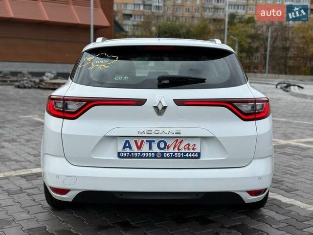 Белый Рено Меган, объемом двигателя 1.46 л и пробегом 195 тыс. км за 12900 $, фото 13 на Automoto.ua