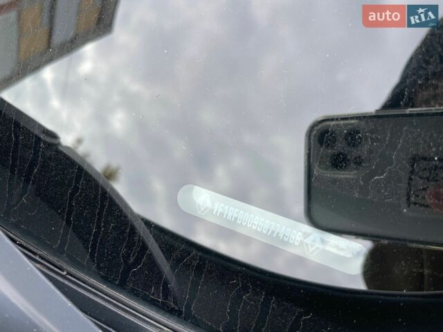 Білий Рено Меган, об'ємом двигуна 1.46 л та пробігом 196 тис. км за 11000 $, фото 93 на Automoto.ua