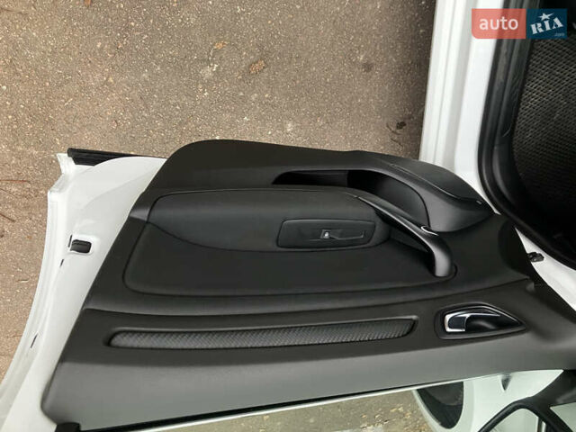 Белый Рено Меган, объемом двигателя 1.5 л и пробегом 213 тыс. км за 9999 $, фото 23 на Automoto.ua