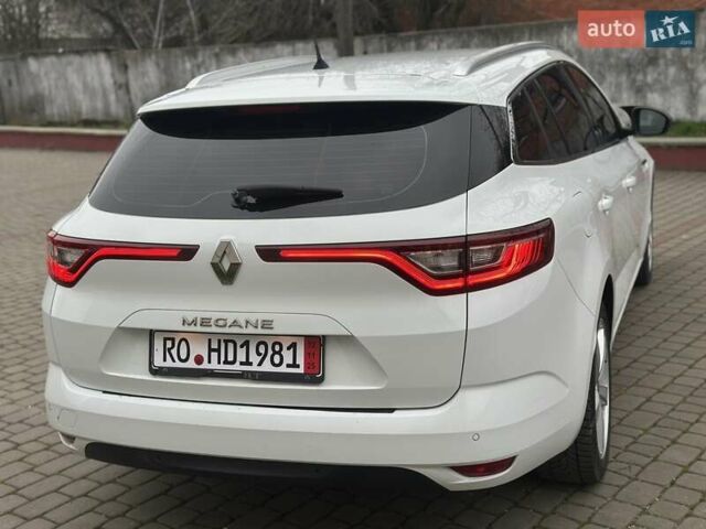 Білий Рено Меган, об'ємом двигуна 1.5 л та пробігом 210 тис. км за 11900 $, фото 2 на Automoto.ua