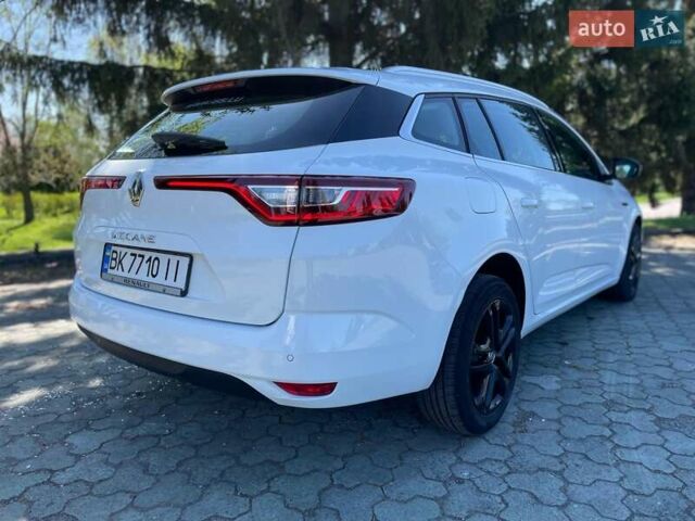 Белый Рено Меган, объемом двигателя 1.46 л и пробегом 205 тыс. км за 10700 $, фото 7 на Automoto.ua