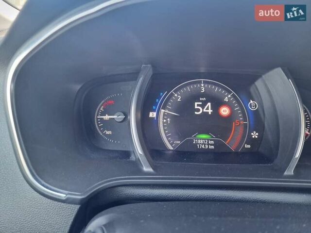 Белый Рено Меган, объемом двигателя 1.5 л и пробегом 218 тыс. км за 14900 $, фото 30 на Automoto.ua