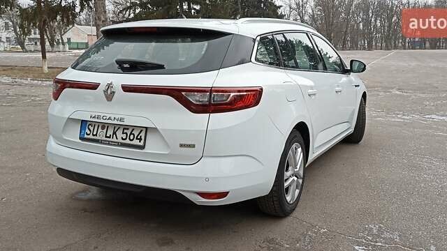 Белый Рено Меган, объемом двигателя 1.5 л и пробегом 208 тыс. км за 12950 $, фото 1 на Automoto.ua