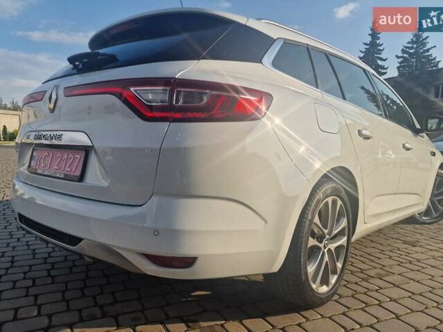 Белый Рено Меган, объемом двигателя 1.5 л и пробегом 218 тыс. км за 14900 $, фото 3 на Automoto.ua