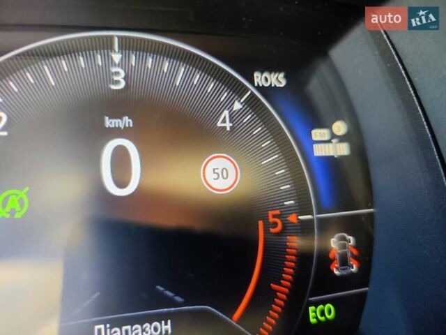 Белый Рено Меган, объемом двигателя 1.46 л и пробегом 200 тыс. км за 11999 $, фото 59 на Automoto.ua