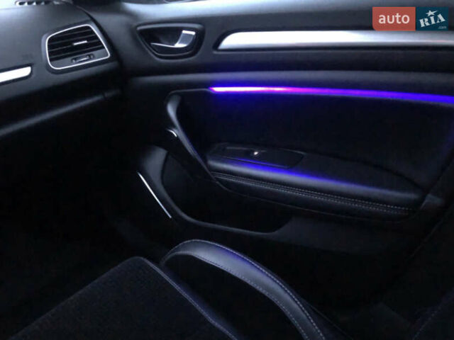 Белый Рено Меган, объемом двигателя 1.5 л и пробегом 150 тыс. км за 14300 $, фото 97 на Automoto.ua