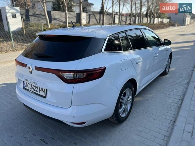 Белый Рено Меган, объемом двигателя 1.46 л и пробегом 312 тыс. км за 11750 $, фото 6 на Automoto.ua