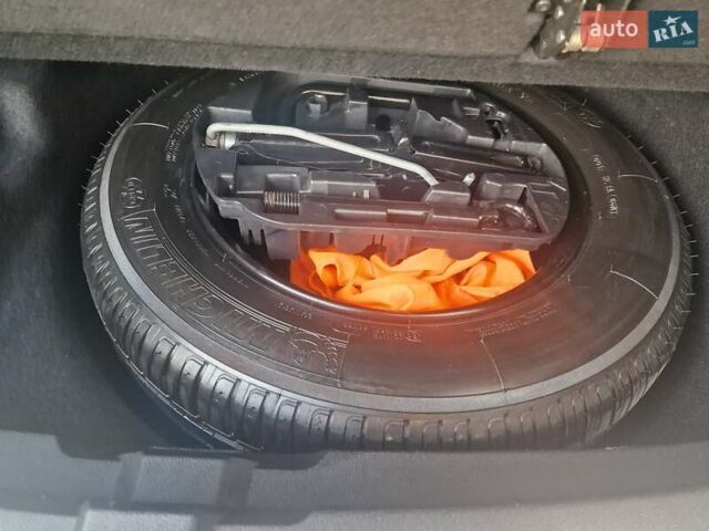 Белый Рено Меган, объемом двигателя 1.5 л и пробегом 218 тыс. км за 14900 $, фото 23 на Automoto.ua