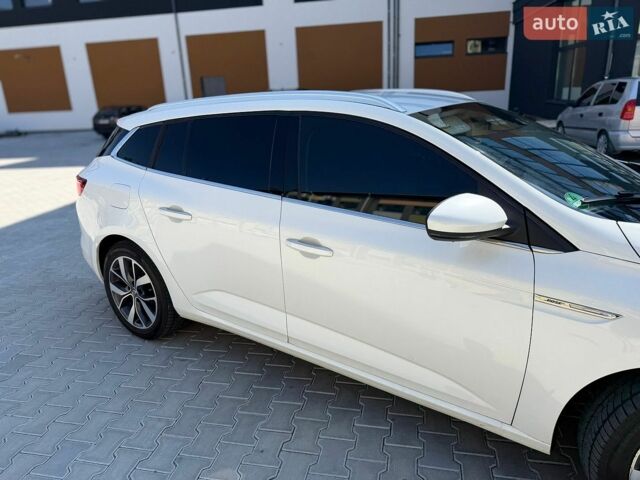 Білий Рено Меган, об'ємом двигуна 1.6 л та пробігом 192 тис. км за 12950 $, фото 83 на Automoto.ua