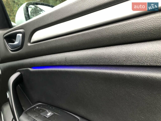 Белый Рено Меган, объемом двигателя 1.5 л и пробегом 150 тыс. км за 14290 $, фото 86 на Automoto.ua