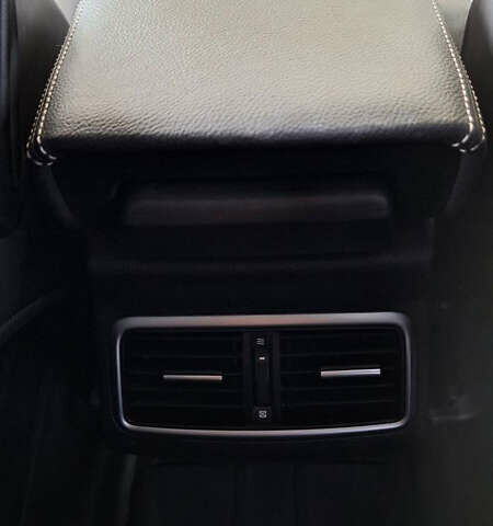 Белый Рено Меган, объемом двигателя 1.5 л и пробегом 150 тыс. км за 14300 $, фото 90 на Automoto.ua