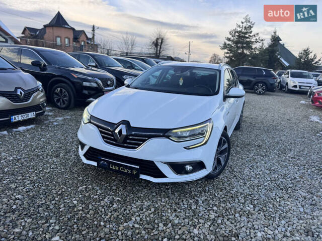 Білий Рено Меган, об'ємом двигуна 1.46 л та пробігом 211 тис. км за 13300 $, фото 1 на Automoto.ua