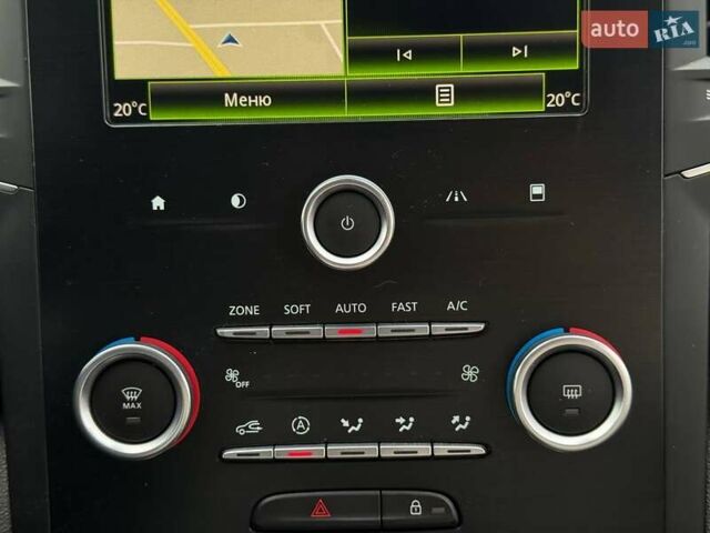 Белый Рено Меган, объемом двигателя 1.46 л и пробегом 195 тыс. км за 12900 $, фото 35 на Automoto.ua