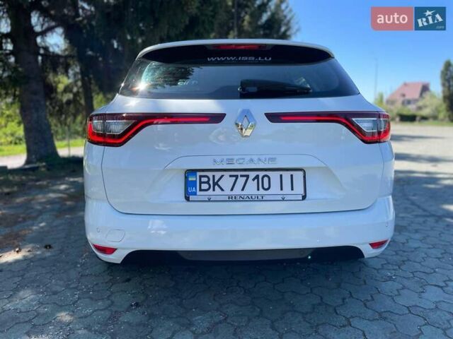 Белый Рено Меган, объемом двигателя 1.46 л и пробегом 205 тыс. км за 10700 $, фото 8 на Automoto.ua
