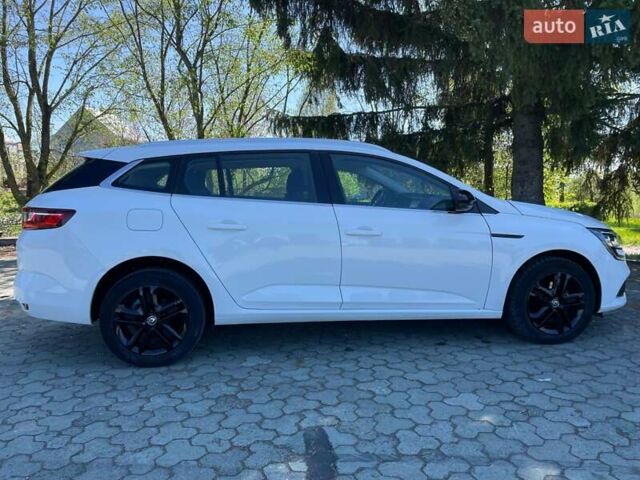 Белый Рено Меган, объемом двигателя 1.46 л и пробегом 205 тыс. км за 10700 $, фото 5 на Automoto.ua