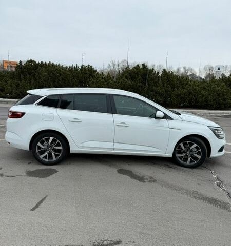 Белый Рено Меган, объемом двигателя 1.46 л и пробегом 290 тыс. км за 12300 $, фото 26 на Automoto.ua