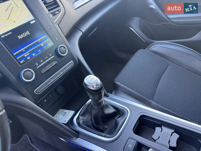 Білий Рено Меган, об'ємом двигуна 1.46 л та пробігом 211 тис. км за 13300 $, фото 30 на Automoto.ua