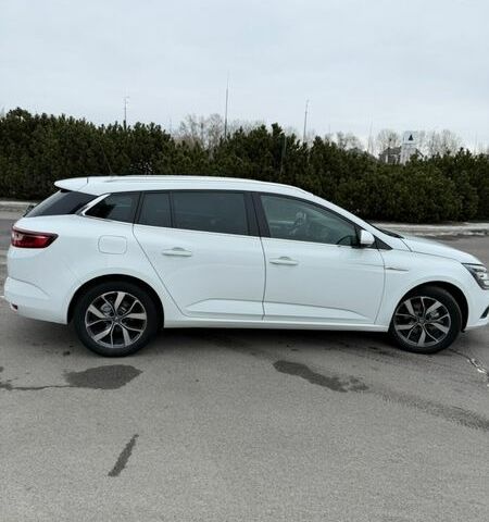 Белый Рено Меган, объемом двигателя 1.46 л и пробегом 290 тыс. км за 12300 $, фото 27 на Automoto.ua