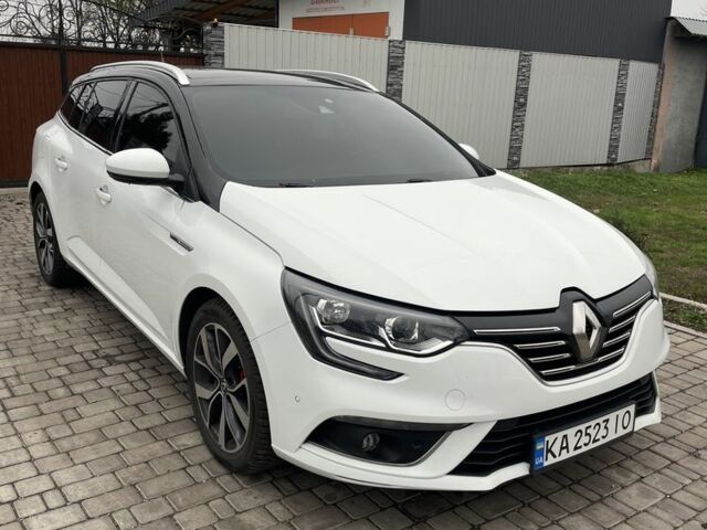 Белый Рено Меган, объемом двигателя 1.5 л и пробегом 200 тыс. км за 11500 $, фото 3 на Automoto.ua