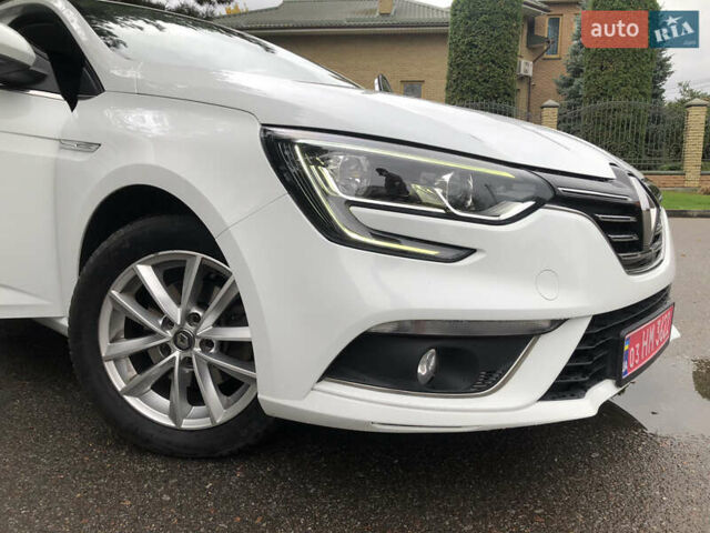 Білий Рено Меган, об'ємом двигуна 1.5 л та пробігом 150 тис. км за 13990 $, фото 26 на Automoto.ua
