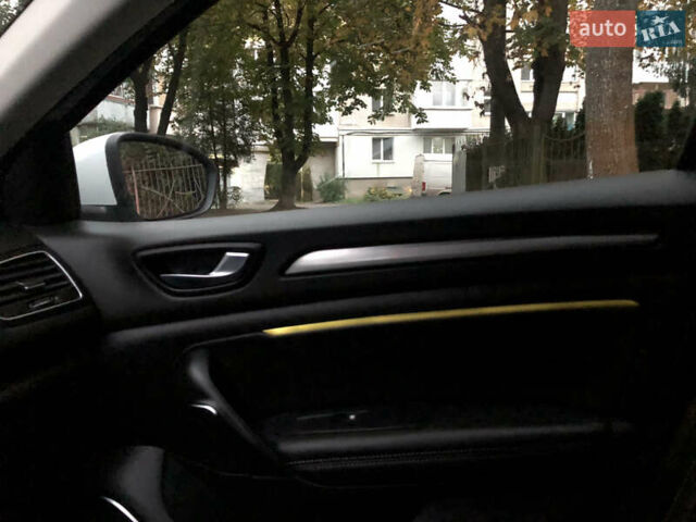 Білий Рено Меган, об'ємом двигуна 1.5 л та пробігом 150 тис. км за 13990 $, фото 90 на Automoto.ua