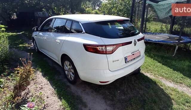 Белый Рено Меган, объемом двигателя 1.5 л и пробегом 202 тыс. км за 11700 $, фото 15 на Automoto.ua