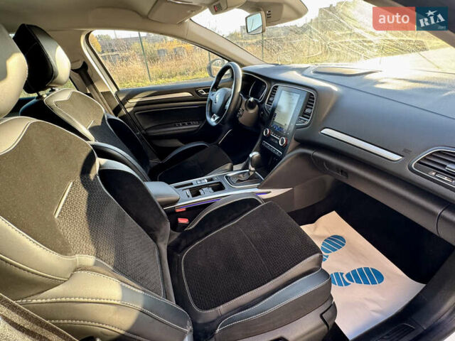 Білий Рено Меган, об'ємом двигуна 1.46 л та пробігом 185 тис. км за 15600 $, фото 34 на Automoto.ua