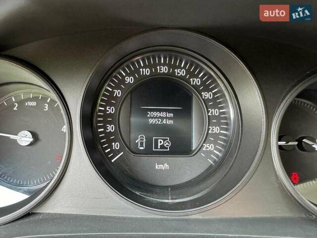 Белый Рено Меган, объемом двигателя 1.5 л и пробегом 210 тыс. км за 12000 $, фото 21 на Automoto.ua