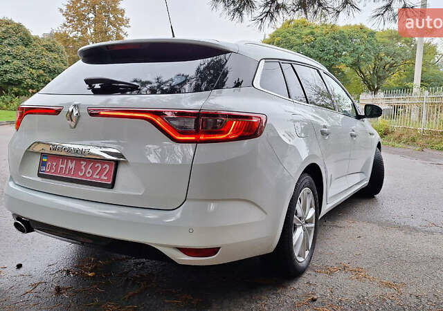 Белый Рено Меган, объемом двигателя 1.5 л и пробегом 150 тыс. км за 14300 $, фото 45 на Automoto.ua