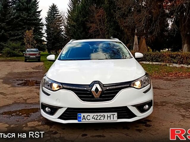 Белый Рено Меган, объемом двигателя 1.5 л и пробегом 199 тыс. км за 11500 $, фото 2 на Automoto.ua