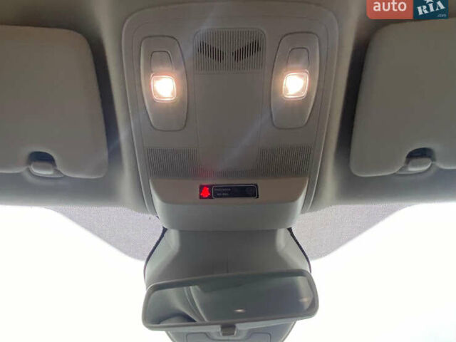 Белый Рено Меган, объемом двигателя 1.46 л и пробегом 259 тыс. км за 12450 $, фото 18 на Automoto.ua