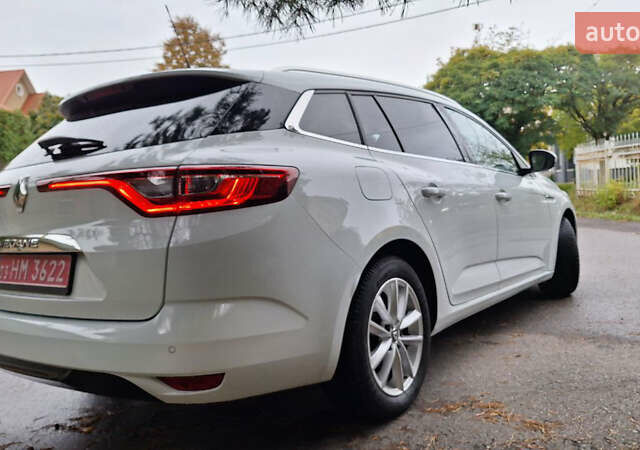 Белый Рено Меган, объемом двигателя 1.5 л и пробегом 150 тыс. км за 14300 $, фото 25 на Automoto.ua