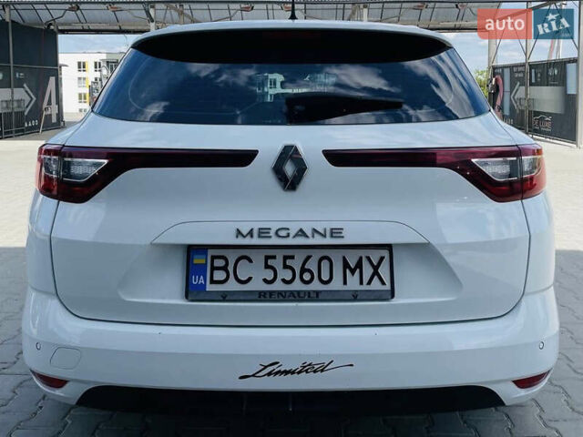 Белый Рено Меган, объемом двигателя 1.46 л и пробегом 233 тыс. км за 12099 $, фото 6 на Automoto.ua