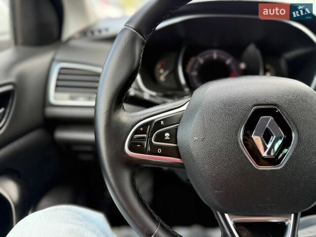 Білий Рено Меган, об'ємом двигуна 1.46 л та пробігом 192 тис. км за 11999 $, фото 21 на Automoto.ua