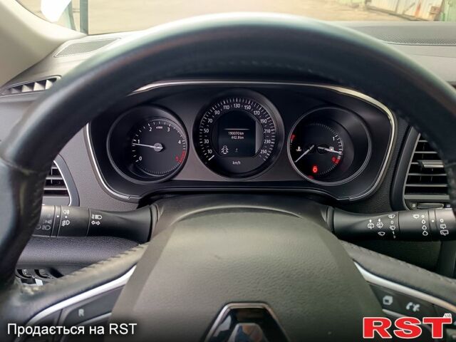 Белый Рено Меган, объемом двигателя 1.5 л и пробегом 190 тыс. км за 11500 $, фото 11 на Automoto.ua