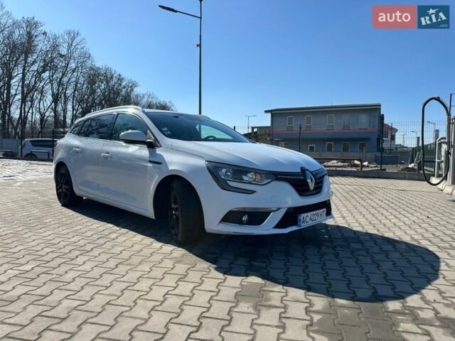 Белый Рено Меган, объемом двигателя 1.46 л и пробегом 290 тыс. км за 12500 $, фото 6 на Automoto.ua