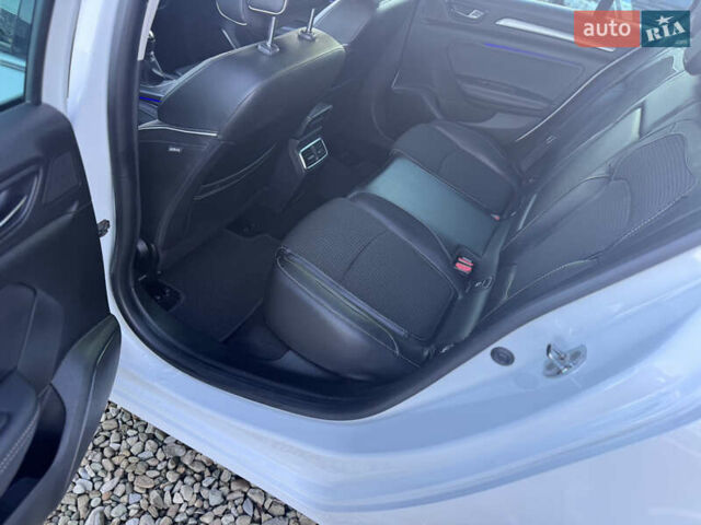 Білий Рено Меган, об'ємом двигуна 1.46 л та пробігом 211 тис. км за 13300 $, фото 35 на Automoto.ua