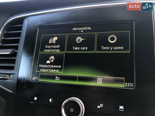 Белый Рено Меган, объемом двигателя 1.5 л и пробегом 150 тыс. км за 14300 $, фото 107 на Automoto.ua