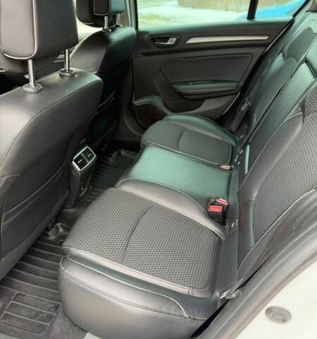 Белый Рено Меган, объемом двигателя 1.46 л и пробегом 290 тыс. км за 12300 $, фото 48 на Automoto.ua