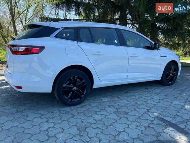 Белый Рено Меган, объемом двигателя 1.46 л и пробегом 205 тыс. км за 10700 $, фото 6 на Automoto.ua