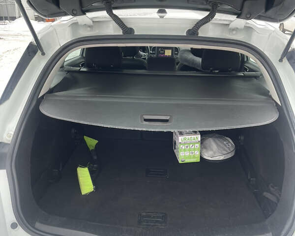 Білий Рено Меган, об'ємом двигуна 1.5 л та пробігом 258 тис. км за 8500 $, фото 12 на Automoto.ua