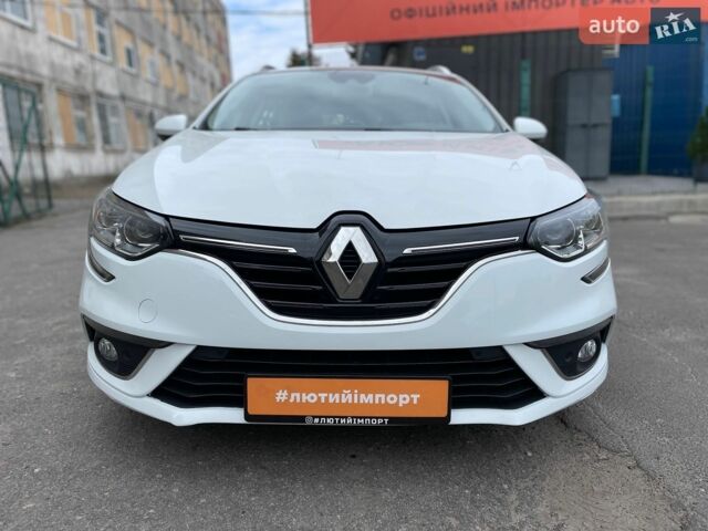 Білий Рено Меган, об'ємом двигуна 1.46 л та пробігом 196 тис. км за 11000 $, фото 65 на Automoto.ua