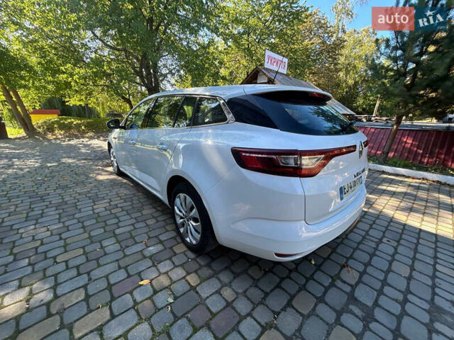 Белый Рено Меган, объемом двигателя 1.46 л и пробегом 217 тыс. км за 11750 $, фото 6 на Automoto.ua