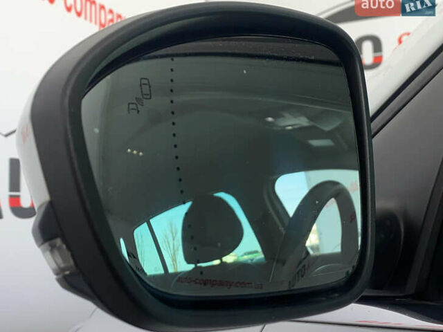 Білий Рено Меган, об'ємом двигуна 1.46 л та пробігом 91 тис. км за 16750 $, фото 25 на Automoto.ua