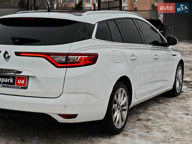 Білий Рено Меган, об'ємом двигуна 1.5 л та пробігом 236 тис. км за 12590 $, фото 10 на Automoto.ua