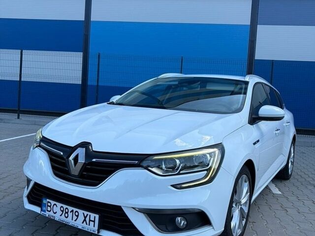 Белый Рено Меган, объемом двигателя 1.5 л и пробегом 202 тыс. км за 12999 $, фото 1 на Automoto.ua