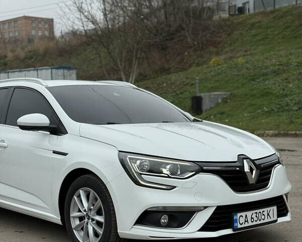 Білий Рено Меган, об'ємом двигуна 1.5 л та пробігом 125 тис. км за 14200 $, фото 9 на Automoto.ua