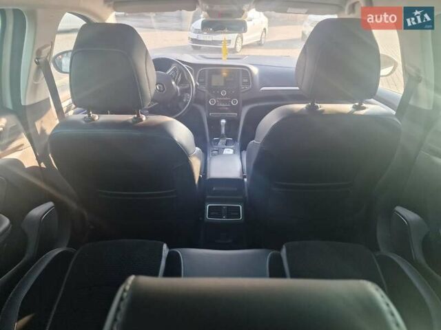 Белый Рено Меган, объемом двигателя 1.5 л и пробегом 218 тыс. км за 14900 $, фото 22 на Automoto.ua